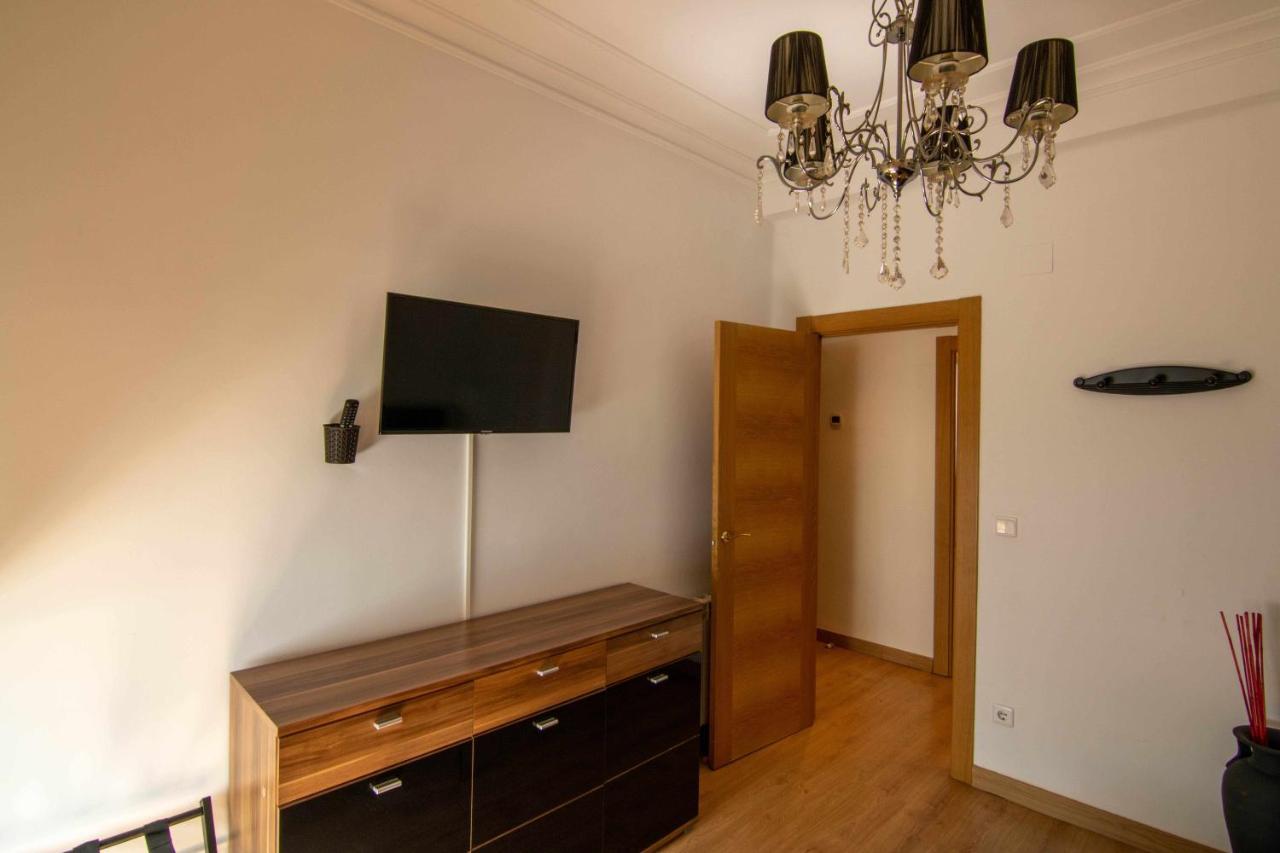 Apartamento Londres Apartment เลออน ภายนอก รูปภาพ